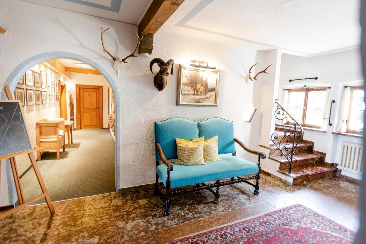 Gaestehaus Hotel Maria Theresia Шлирзе Экстерьер фото