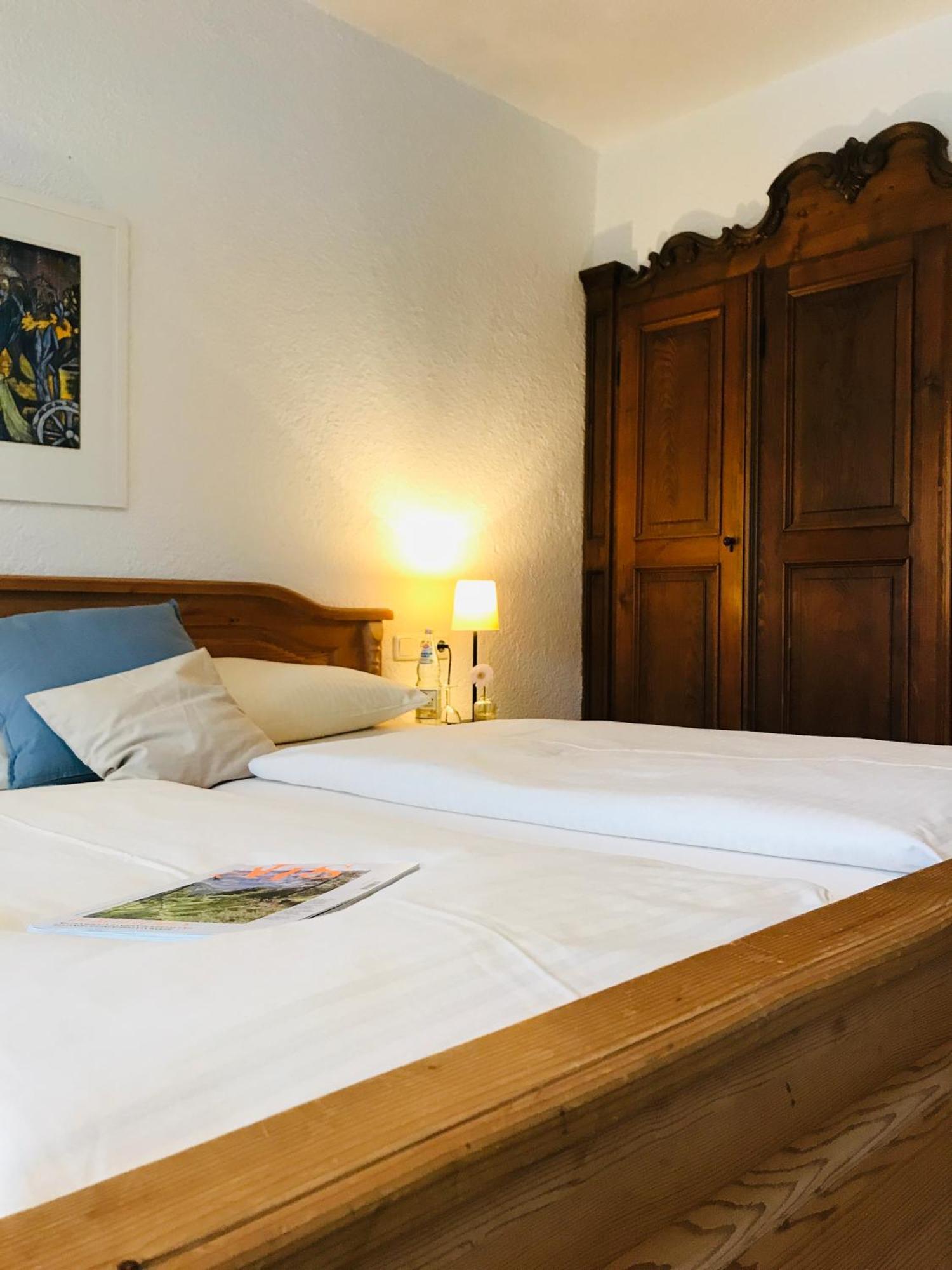 Gaestehaus Hotel Maria Theresia Шлирзе Экстерьер фото